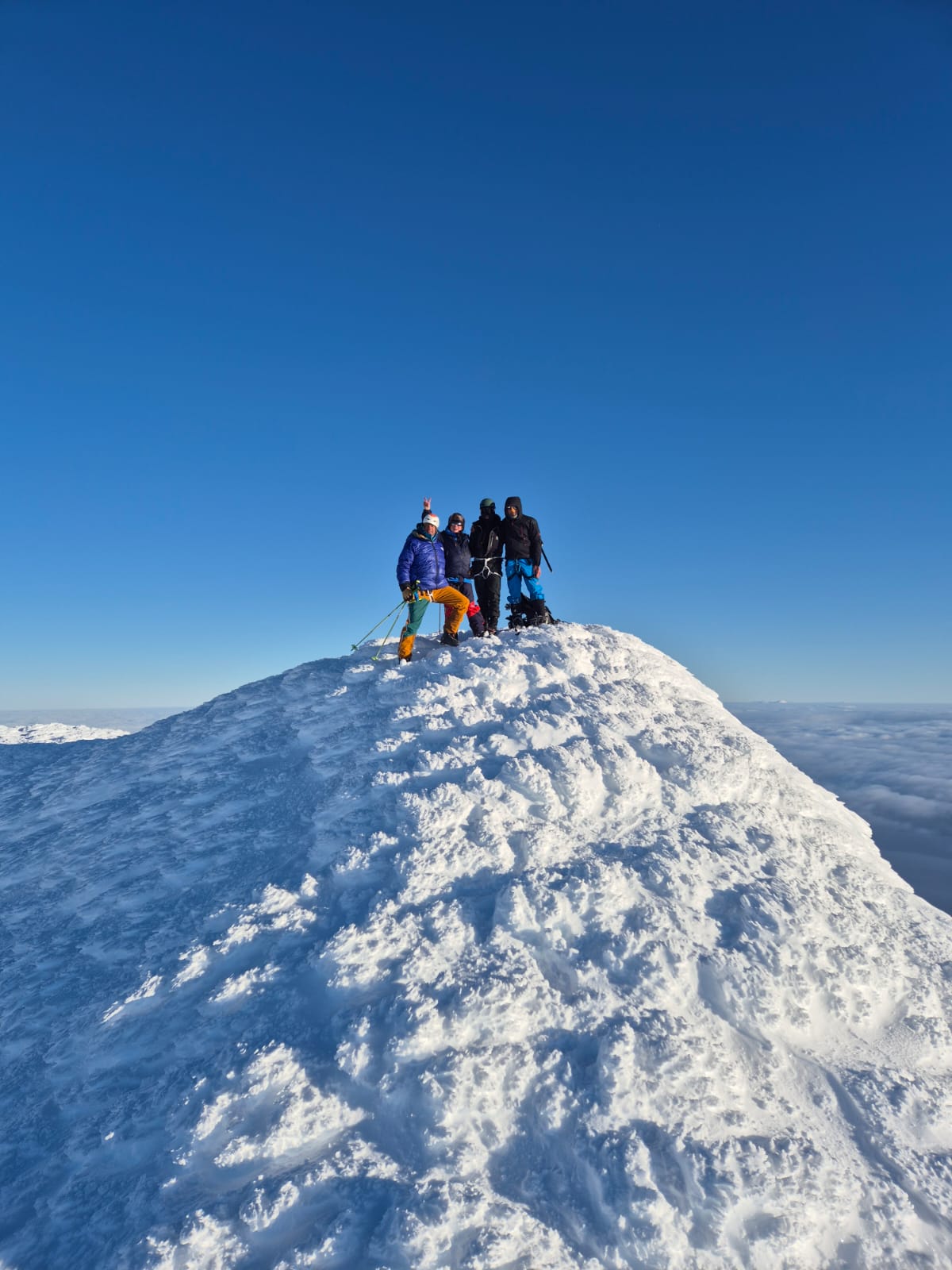 Vollendung einer außergewöhnlichen Sail-and-Ski-Expedition